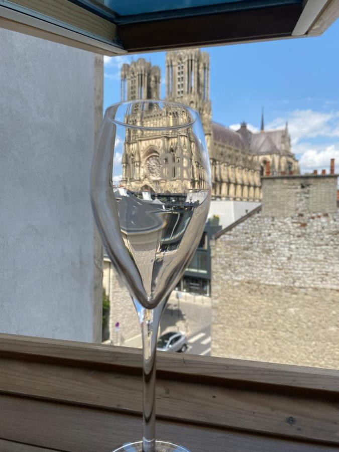 Appartamento Duplex Hammam Au Pied De La Cathedrale Avec Vue Reims Esterno foto