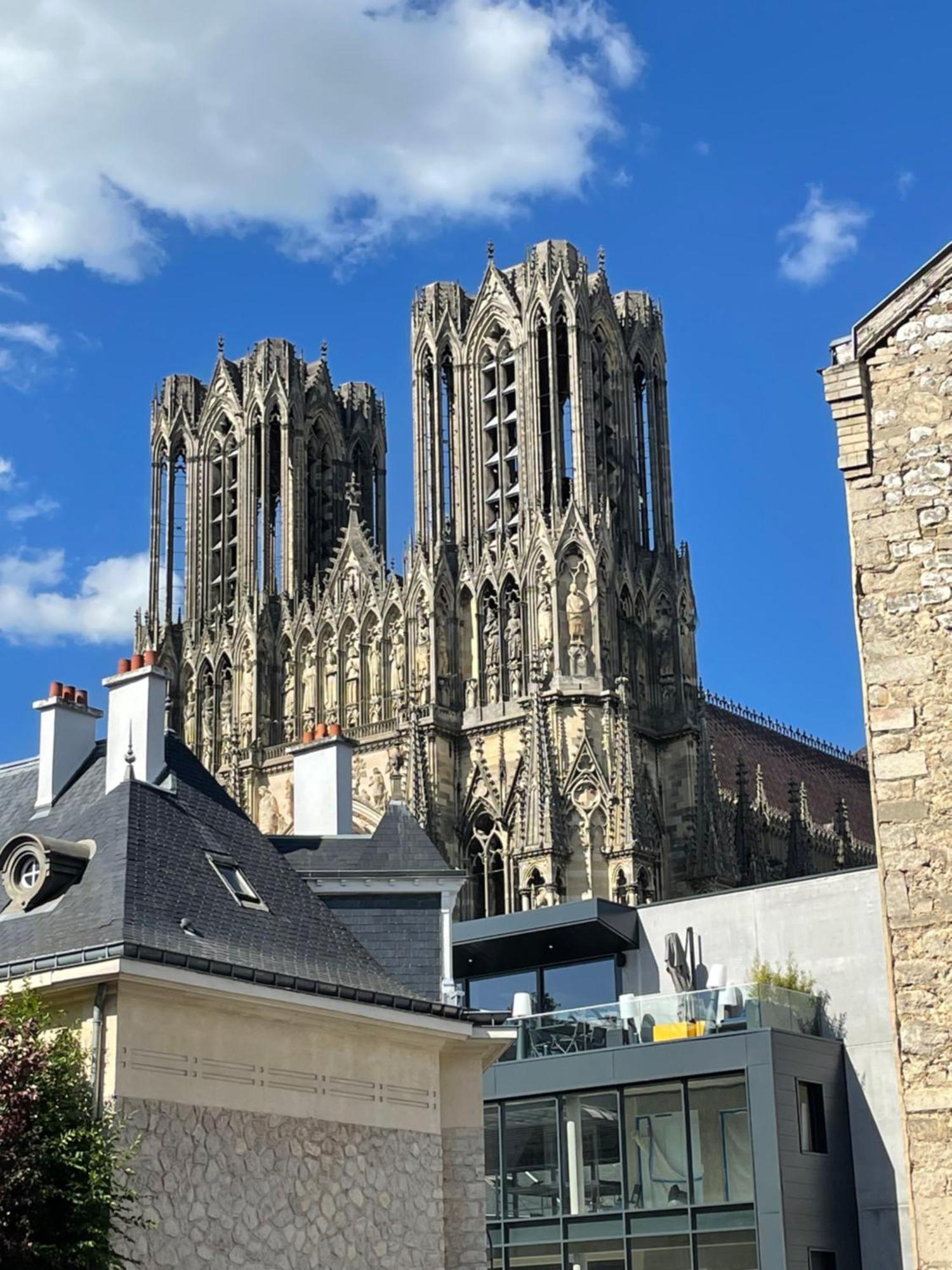 Appartamento Duplex Hammam Au Pied De La Cathedrale Avec Vue Reims Esterno foto